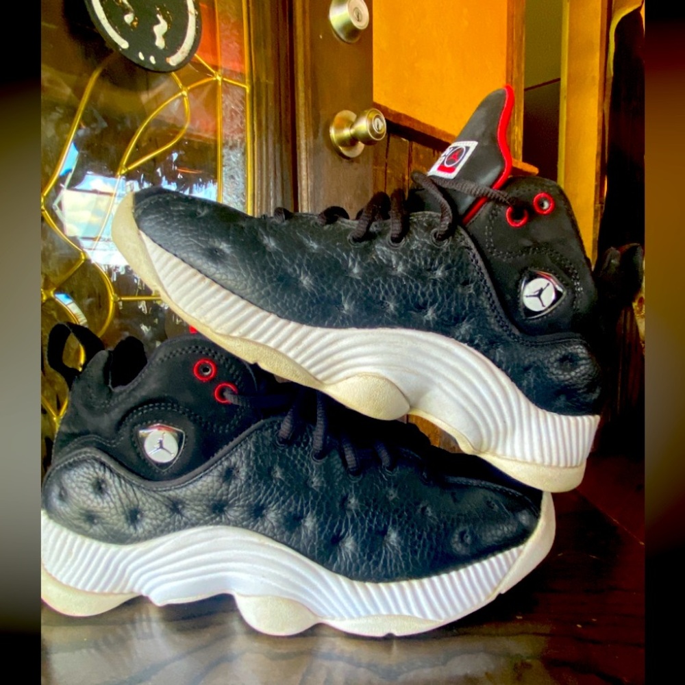 Jordan jump-man team 2 black shoes